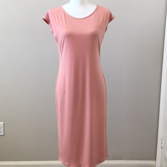 *1 LEFT - HOST PICK!!!*  Pretty Maternity Dress - Picture 7 of 8